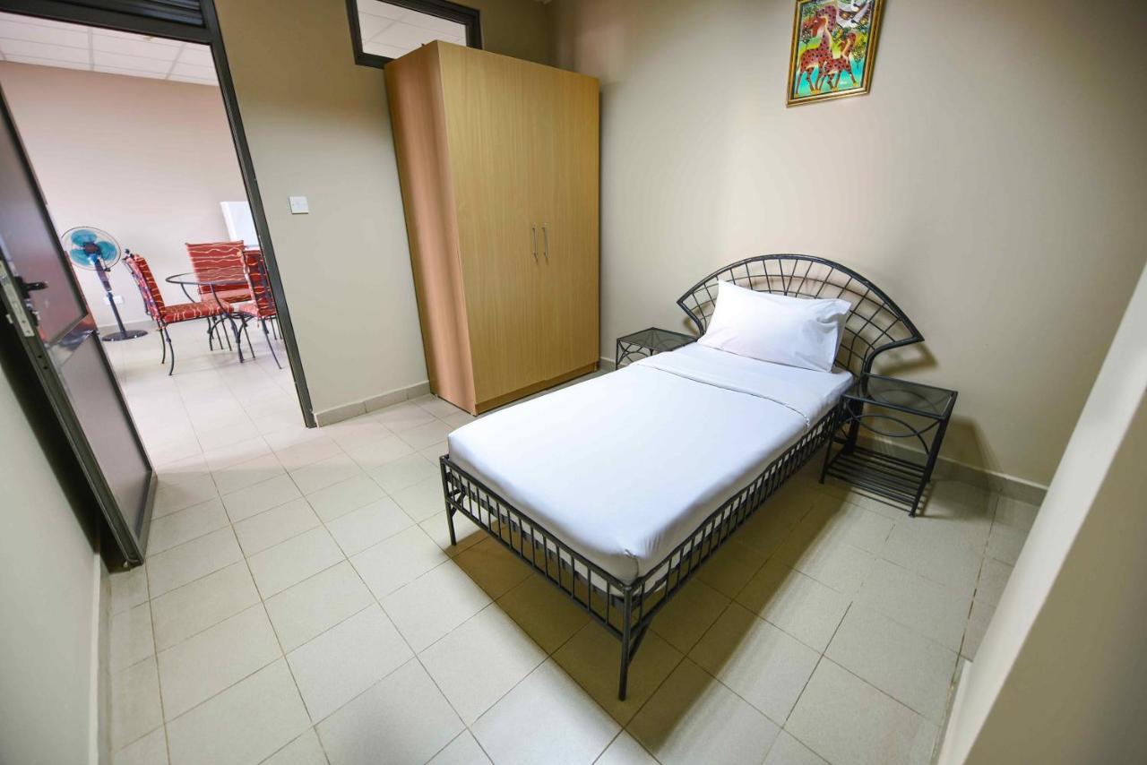Kampala Boulevard Suites Exterior foto